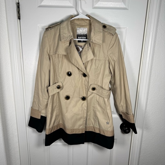 Kensie Jackets & Blazers - Kensie Women's Beige and Black Trench Coat‎